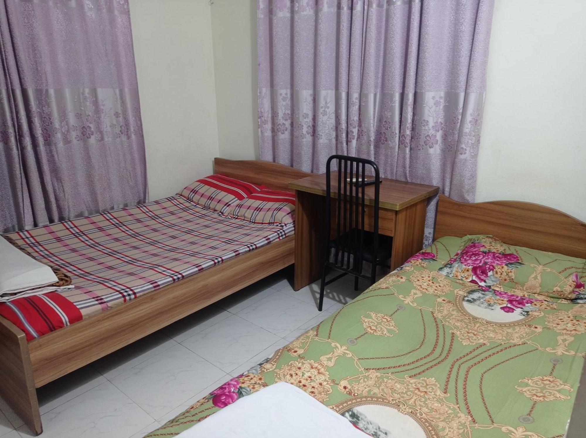 Marry House Hotel Dhaka Buitenkant foto